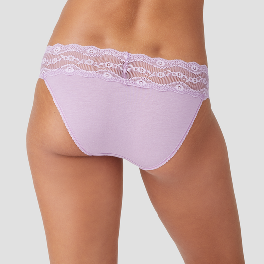 Calzón de mujer con encaje
