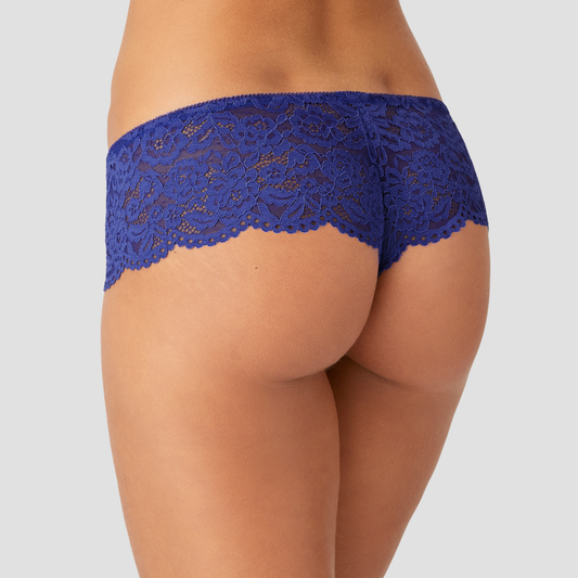 Tanga de mujer con encaje