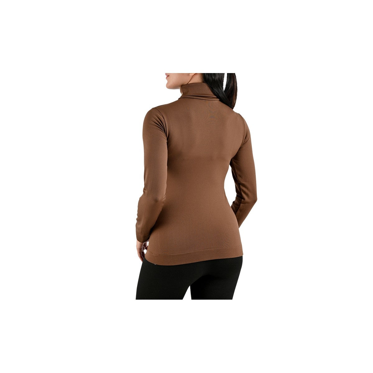 Camiseta afelpada cuello tortuga María Íntima, en color café