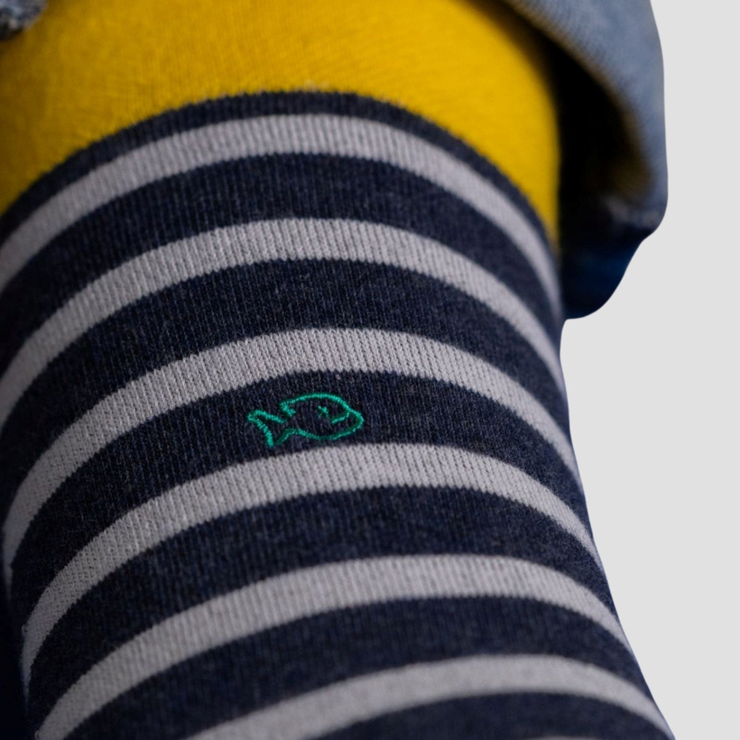 Calcetín de hombre con estampado de rayas